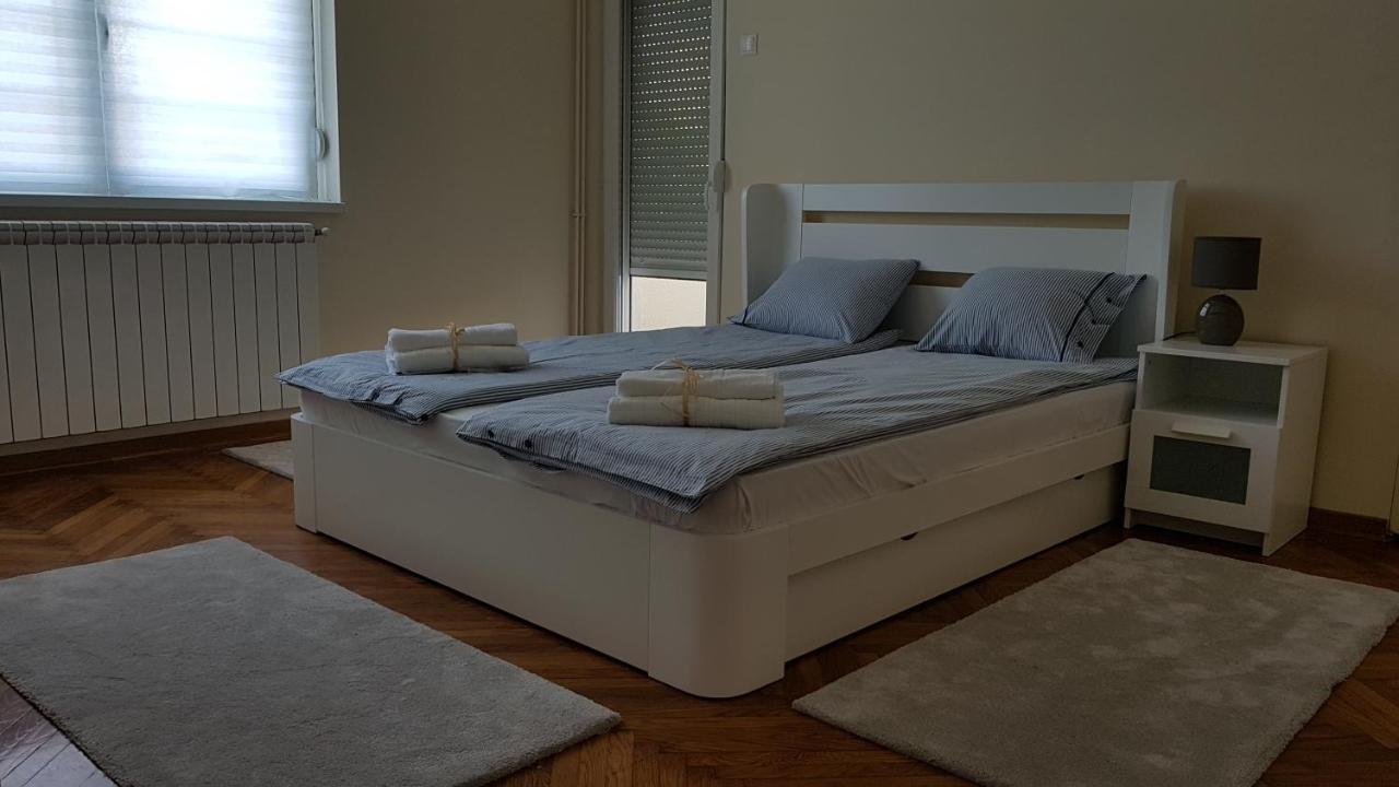 Apartament Gundulic Belgrad Zewnętrze zdjęcie